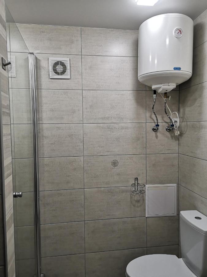 Новая Квартира На Пр. Соборном Возле Зну Zaporizhia Dış mekan fotoğraf